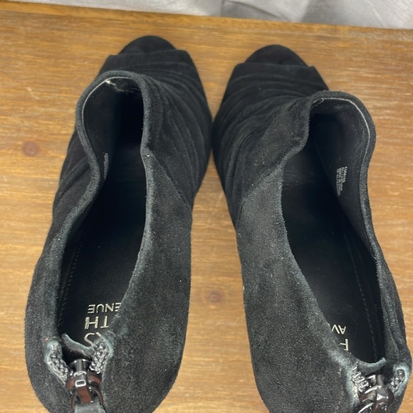 Saks Fifth Avenue Women’s 10M Ruched Black Suede Peep Toe Stiletto Shoe - Picture 7 of 8